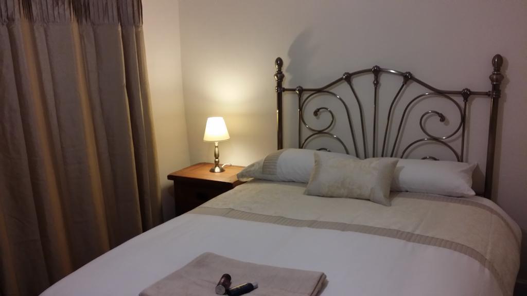Roosecote Guest House Barrow-in-Furness Δωμάτιο φωτογραφία