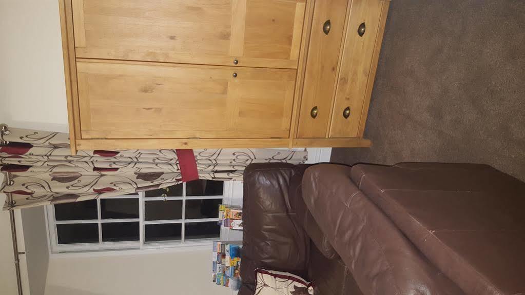 Roosecote Guest House Barrow-in-Furness Εξωτερικό φωτογραφία
