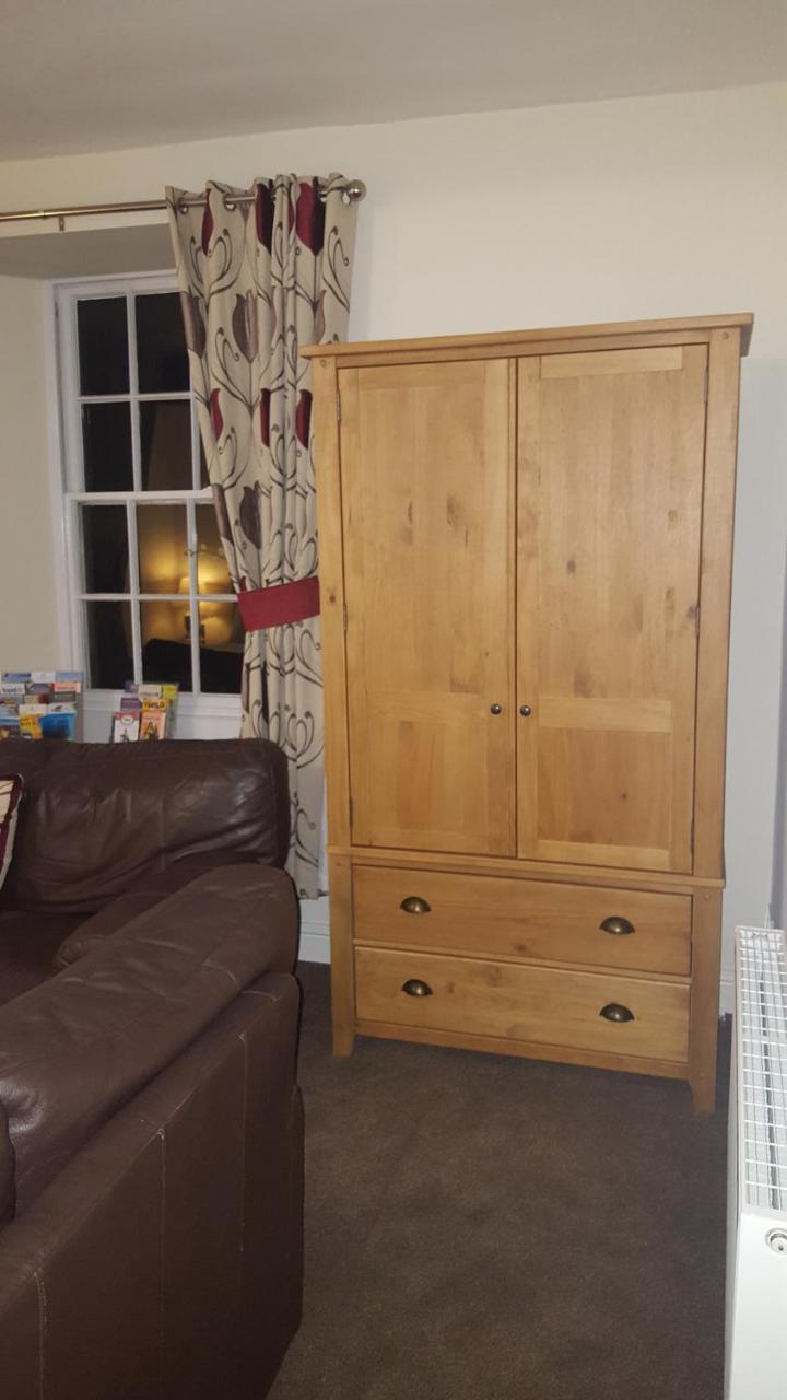 Roosecote Guest House Barrow-in-Furness Εξωτερικό φωτογραφία