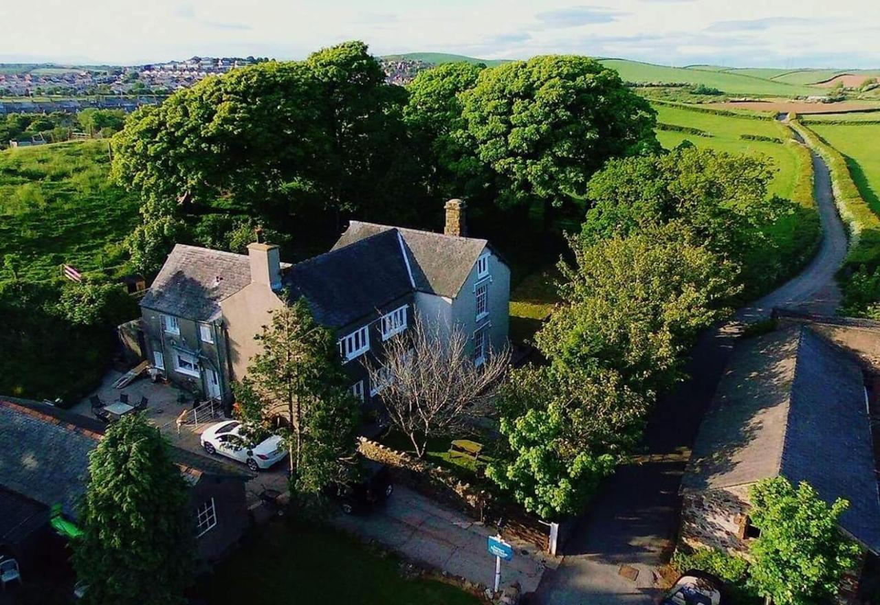 Roosecote Guest House Barrow-in-Furness Εξωτερικό φωτογραφία